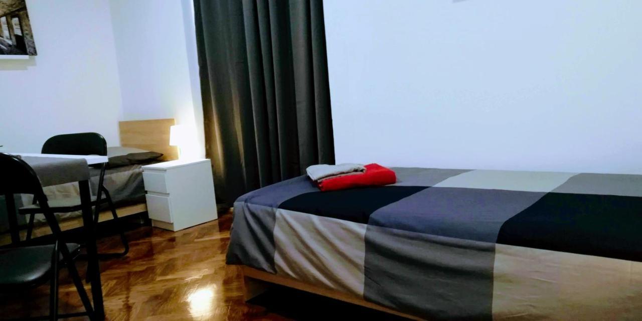 Zpula Center Apartments And Rooms Exterior foto