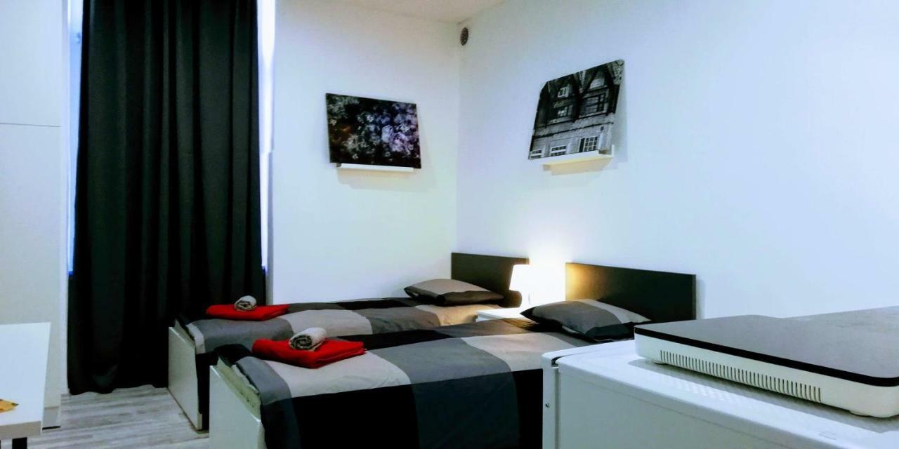 Zpula Center Apartments And Rooms Exterior foto