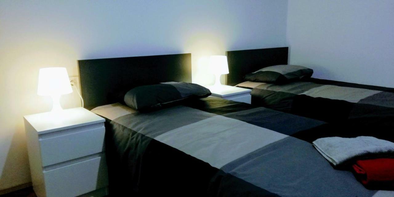 Zpula Center Apartments And Rooms Exterior foto