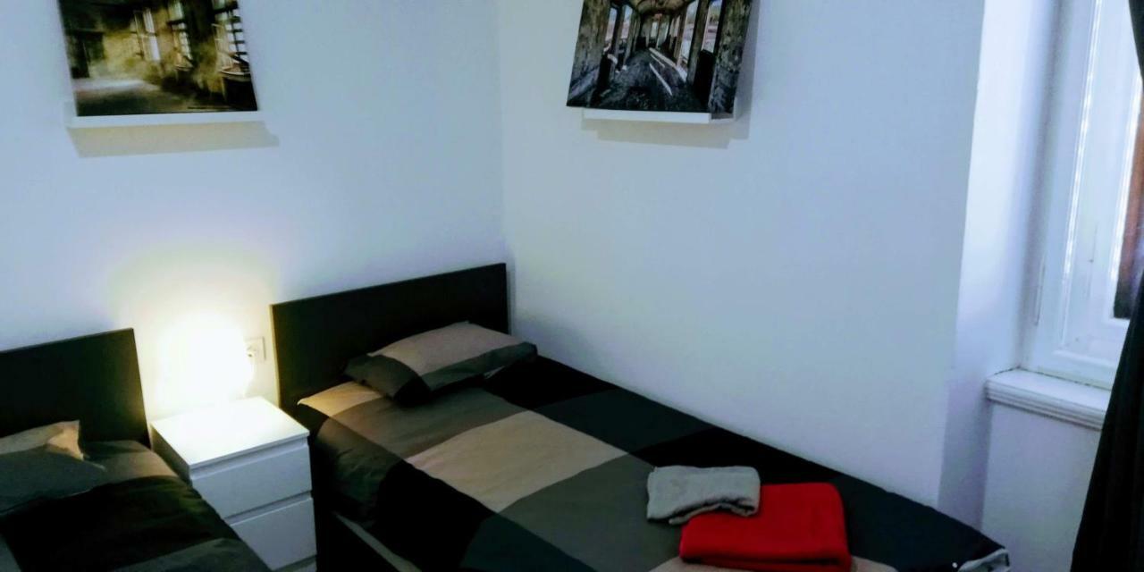 Zpula Center Apartments And Rooms Exterior foto